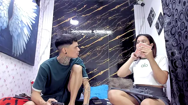 exotic hot couple online show from June 10, 9:13 pm