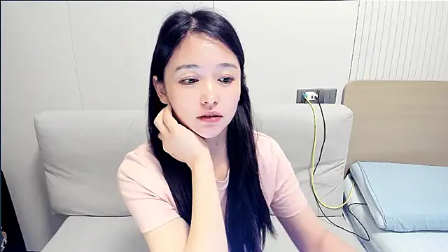 Snapshot of CN-Babycat chatting on October 2, 11:15 am CN-Babycat online show from October 2, 11:15 am
