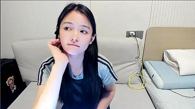 Snapshot of CN-Babycat chatting on September 24, 12:15 pm CN-Babycat online show from September 24, 12:15 pm