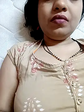 Snapshot of sunita-doll chatting on October 17, 1:53 am sunita-doll online show from October 17, 1:53 am
