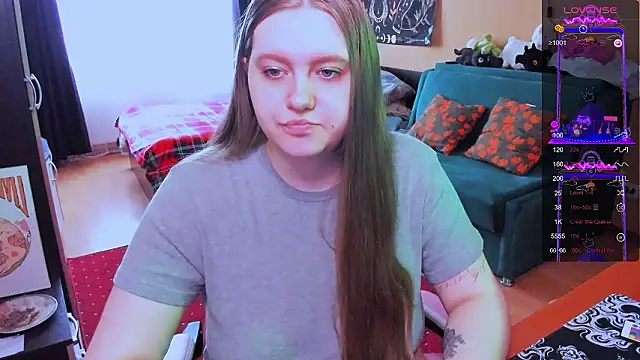 Alice Dreamgirl  online show from February 3, 9:47 am