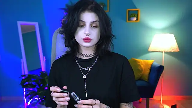 JadeCastle  online show from October 10, 9:20 pm