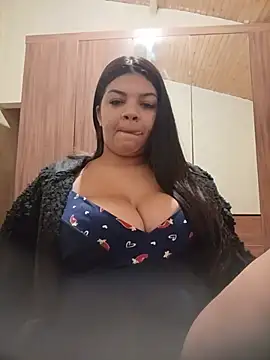 Mizinha1820 online show from May 23, 10:08 pm