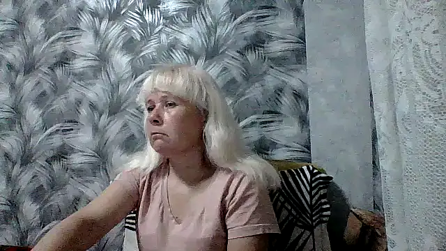 sakura blonde online show from April 25, 6:16 pm