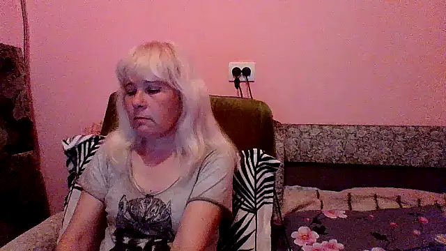 sakura blonde online show from April 21, 4:08 am