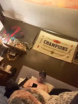 EroticKityii online show from April 5, 5:34 pm