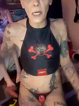 MommyMisfit online show from November 26, 3:51 am