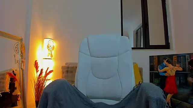 Julya Anna online show from March 6, 5:02 am