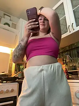 MayaMystic online show from April 27, 1:08 pm