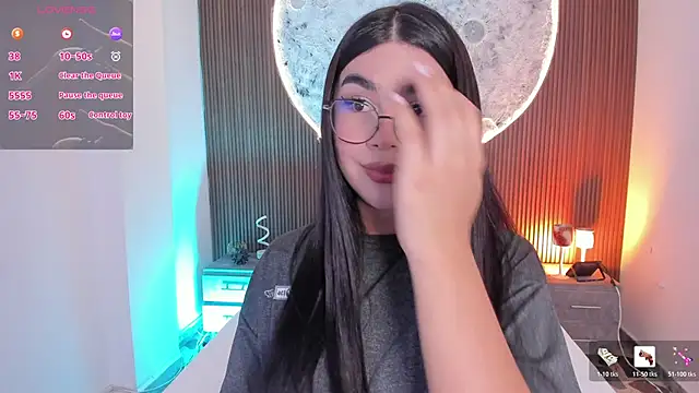 RoseCassie online show from July 2, 1:17 pm
