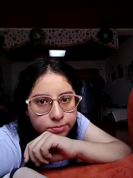 Snapshot of valentina568 chatting on October 12, 6:10 pm valentina568 online show from October 12, 6:10 pm