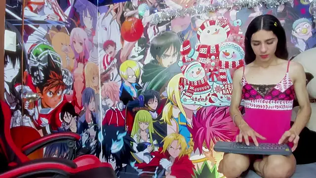 Mariana 16  online show from December 20, 4:33 pm