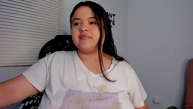 lizzie c online show from November 12, 3:26 am