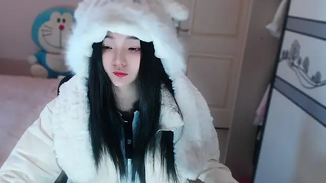 xiao-xiao-D online show from November 18, 6:36 am