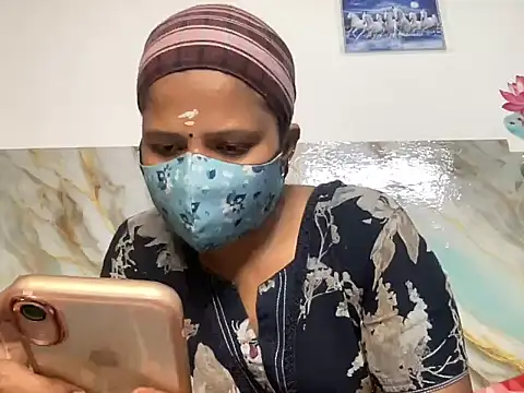 Snapshot of Tamil_Sanjana_ chatting on September 13, 1:30 pm Tamil Sanjana online show from September 13, 1:30 pm