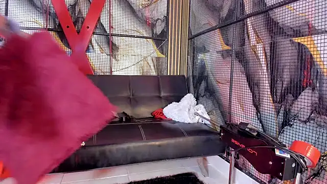 katizaldana online show from April 28, 8:07 am