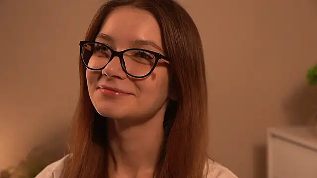 Hi my name is online show from April 22, 4:26 pm