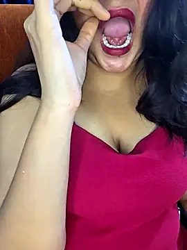 Riya Stream01 online show from April 18, 7:40 pm