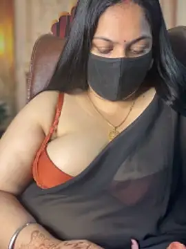 FlatVincy4 online show from April 25, 4:04 pm