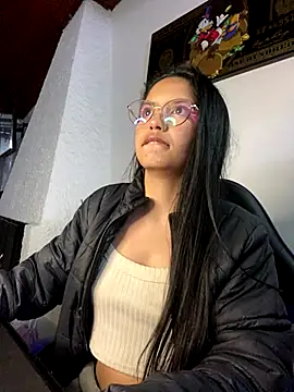 Rosita forever  online show from October 31, 6:15 am