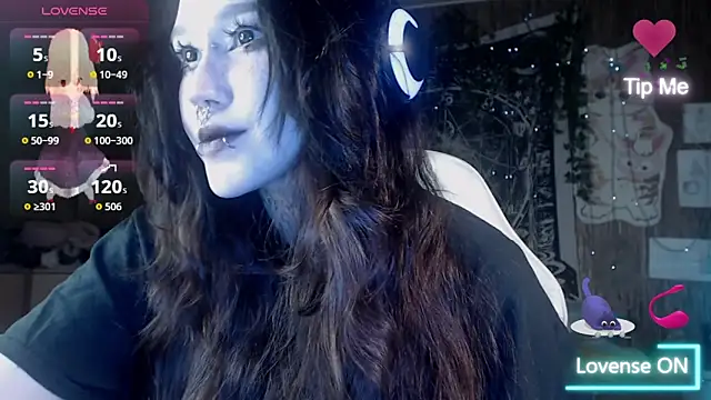 chloe crystall killer online show from April 30, 10:09 am