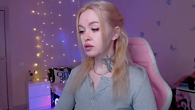 Naughty Mable online show from April 5, 1:15 am