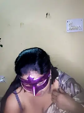 LustyBhabhi online show from November 12, 4:21 am