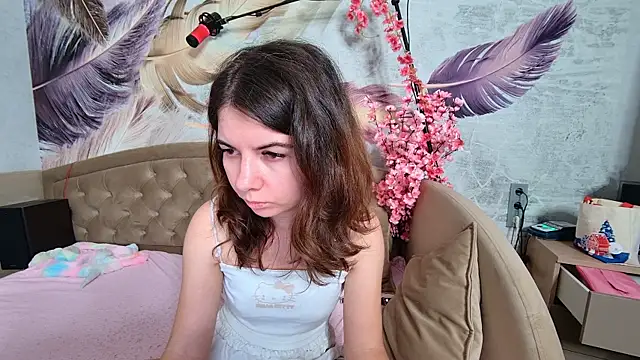 Anoraa online show from April 20, 11:30 pm