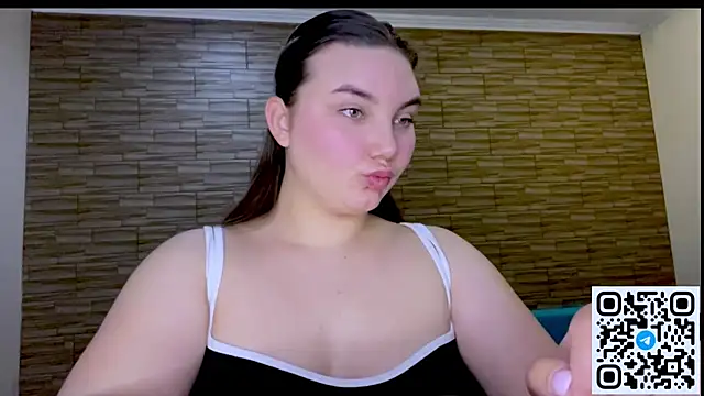 Dreamyblushfairy online show from April 30, 6:18 am