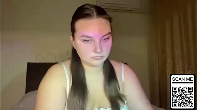 Dreamyblushfairy online show from October 3, 5:07 pm