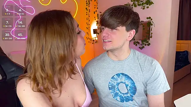 RobertAndLinela online show from September 23, 3:26 am