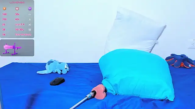 kimreyes 1 online show from March 16, 5:44 am