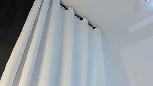 two milkyway online show from April 11, 11:36 am