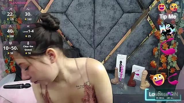 alison deep online show from February 19, 3:39 am