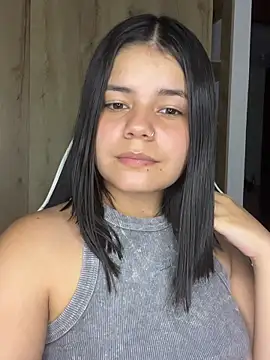 pretty angela1 online show from November 30, 5:00 am