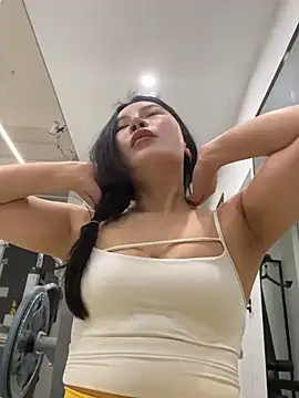 Caicai-a online show from April 2, 4:26 pm