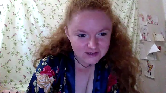 Rae Jeannie online show from June 9, 7:30 am