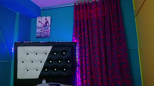 valerie mase online show from March 10, 10:14 pm