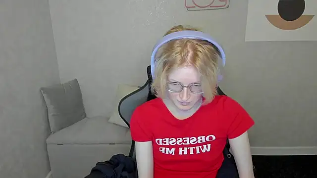 ElizabethHarpper online show from September 12, 1:17 am