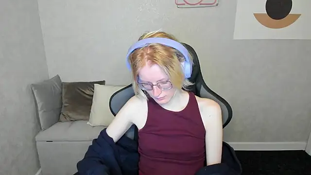 ElizabethHarpper online show from September 24, 2:10 am