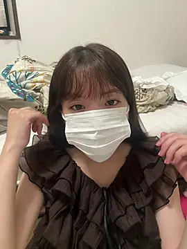 RIRI Chan  online show from July 30, 11:44 am