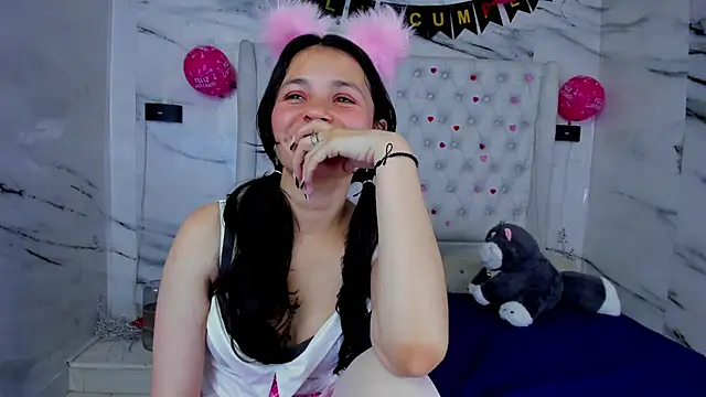 arissha lee online show from March 8, 2:04 am