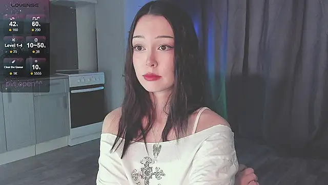 kittenrisha online show from November 5, 5:23 am