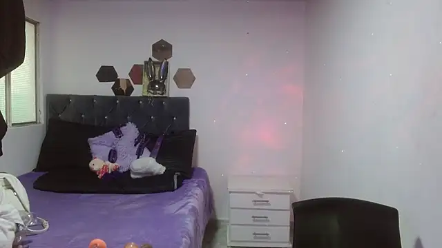 brittanysexhot online show from February 4, 7:17 pm