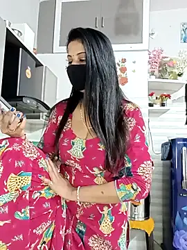 Best-Couple online show from February 10, 3:53 am