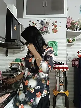 Best-Couple online show from July 24, 2:53 am