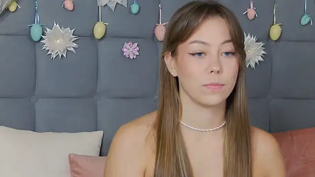 TheEmma online show from April 13, 1:34 pm