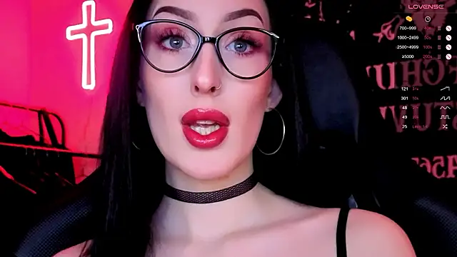 Miss Alice   online show from February 21, 3:02 pm