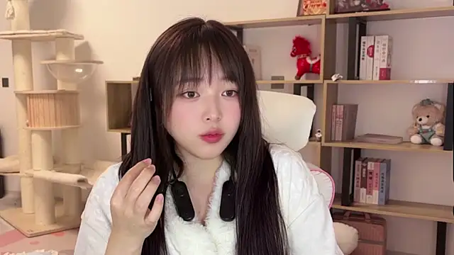 Chenjing0 online show from March 22, 12:55 pm