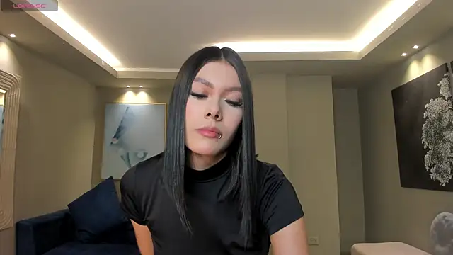 Snapshot of NiaSalvatore chatting on October 9, 6:45 pm NiaSalvatore online show from October 9, 6:45 pm